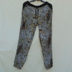 Walter Baker Leopard Print Pants With Pockets XL